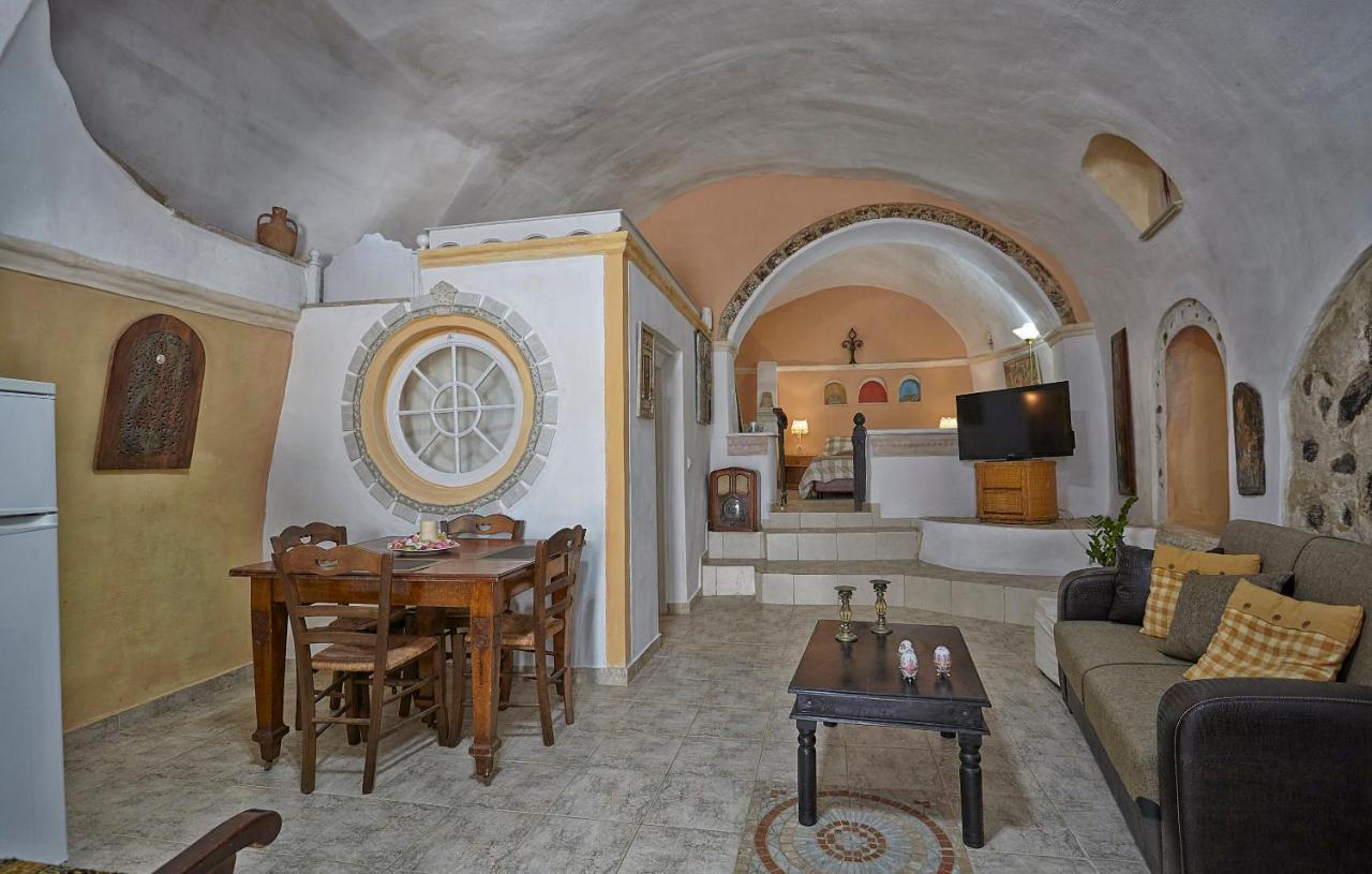 Santorini Cave Houses Vothon Luaran gambar