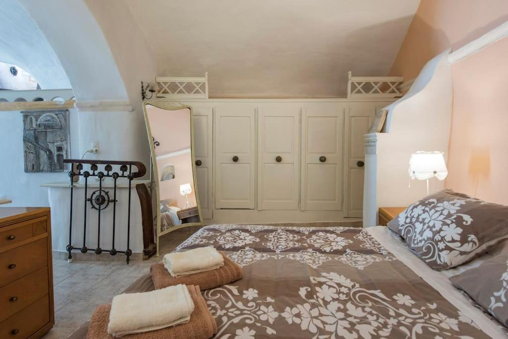 Santorini Cave Houses Vothon Luaran gambar